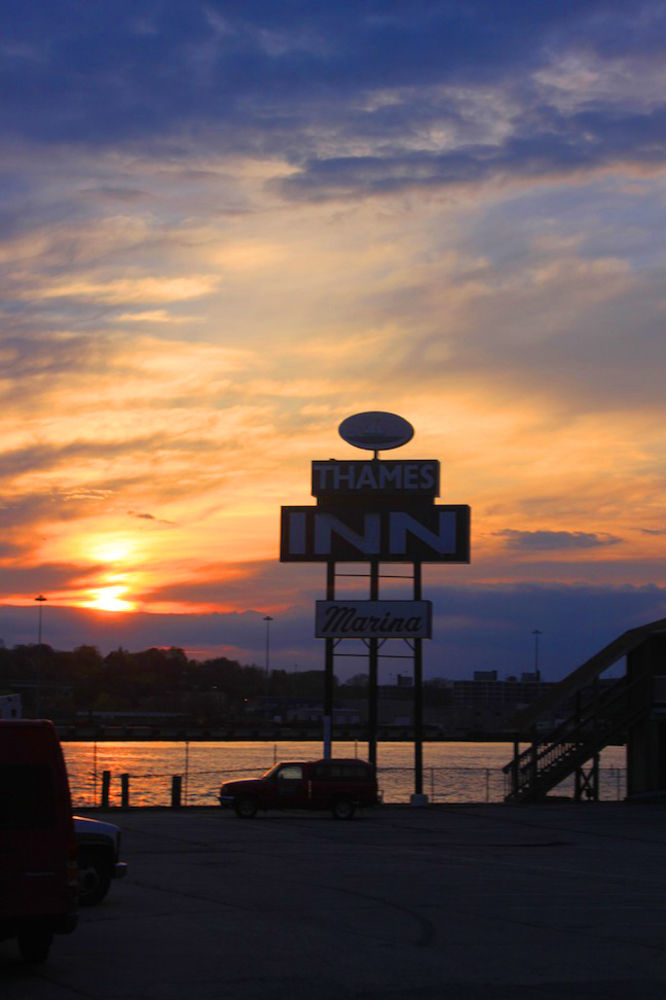 Thames Street Inn New London Exterior foto